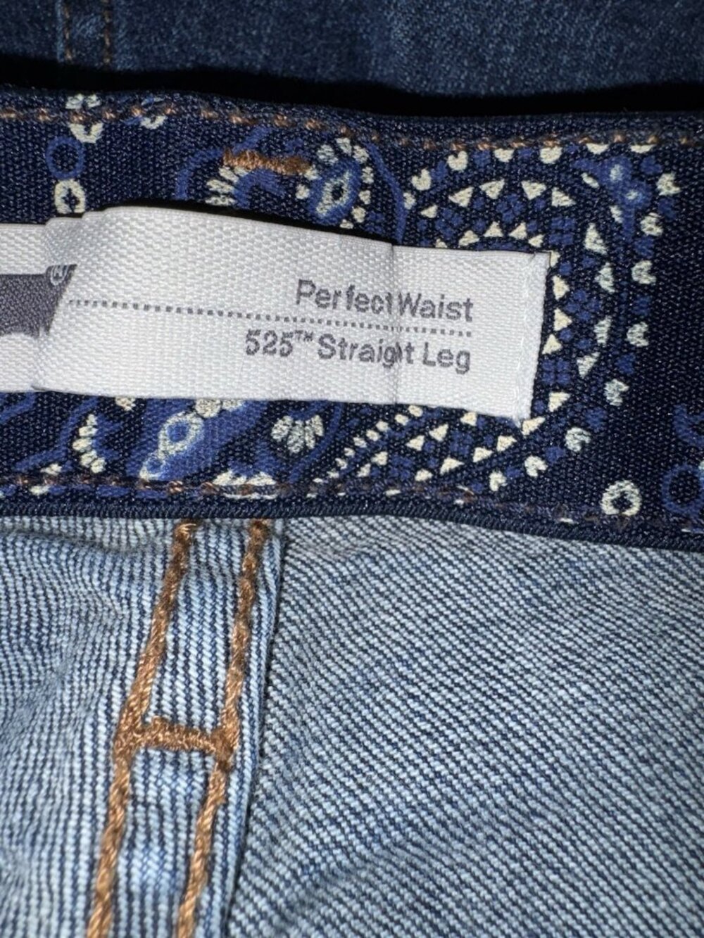 Levis 525 Perfect Waist  Straight Cut Jeans Women Size 36 x41 Stretch Denim - Picture 7 of 8